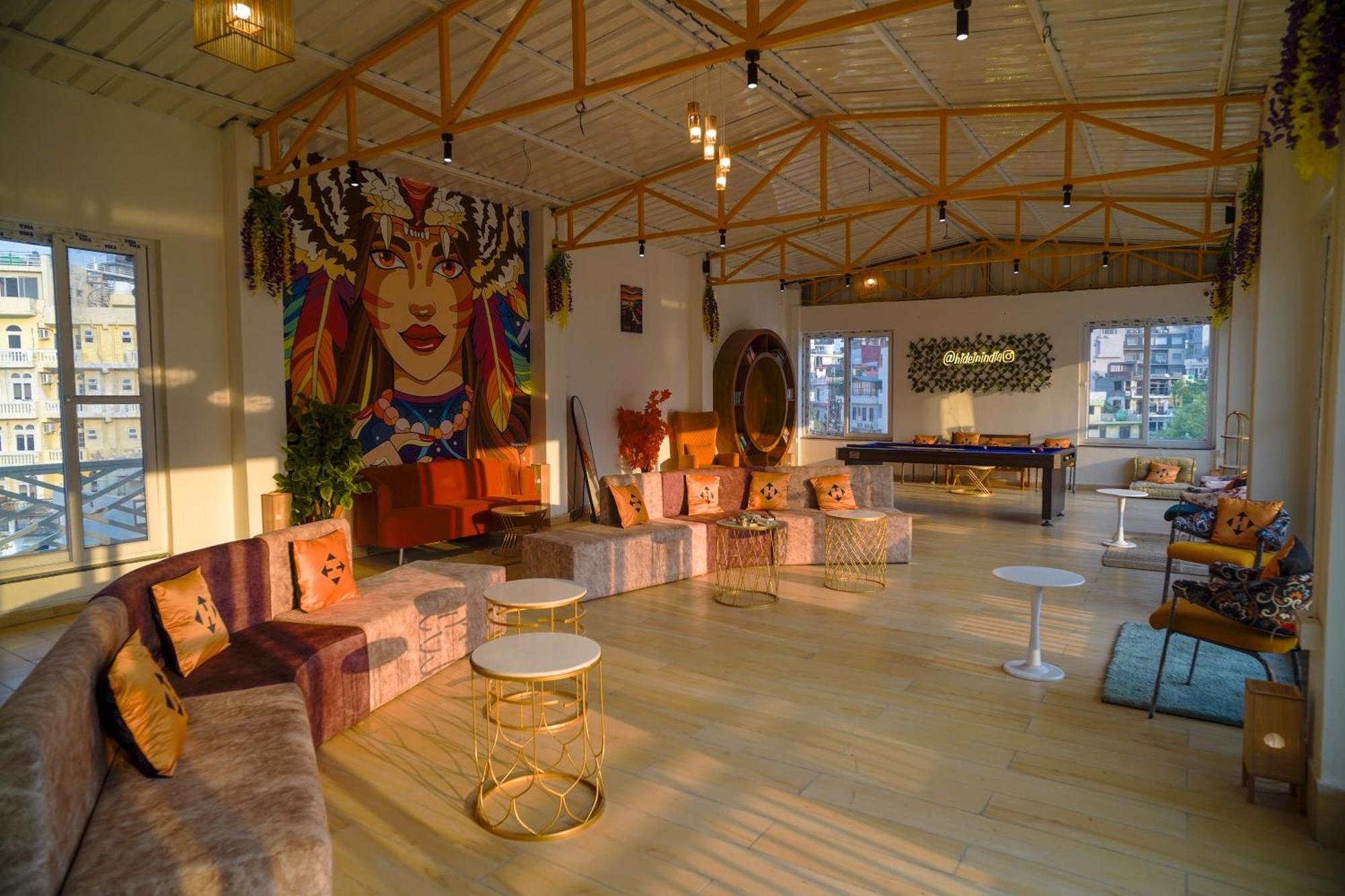 Hide-In Rishikesh, Laxman Jhula Hostel Bagian luar foto